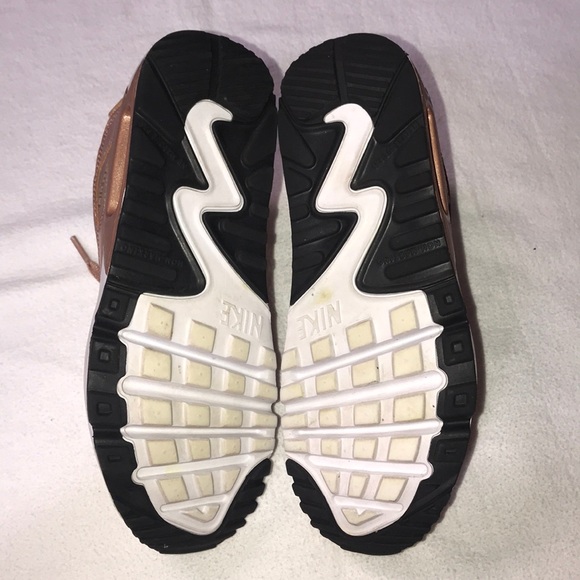 Air Max 90 SE GS 'Metallic Bronze size 5.5Y - Picture 5 of 7